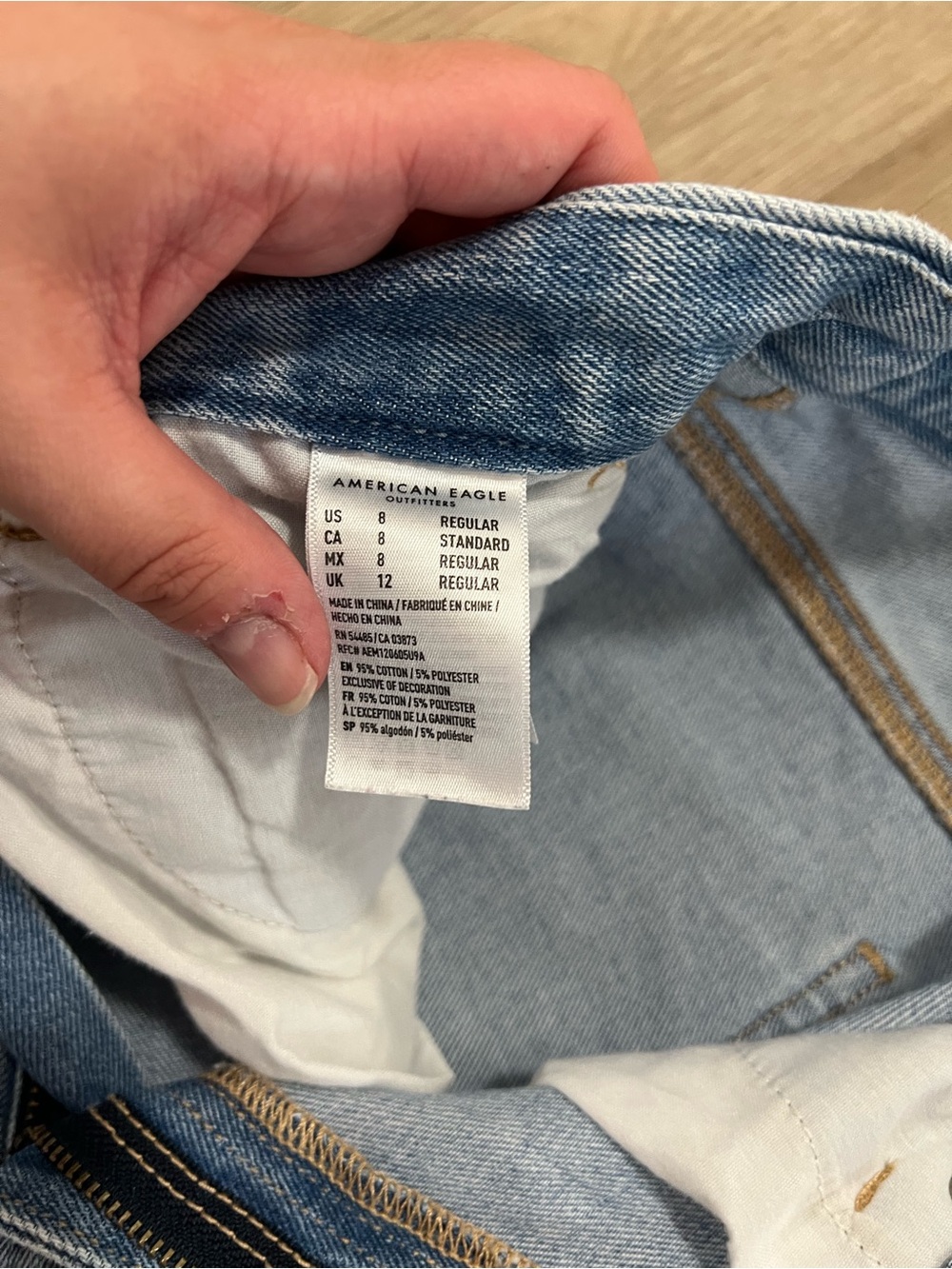 American Eagle Curvy Mom Jeans Distressed Patched Raw Hem Size 8 - Picture 7 of 15